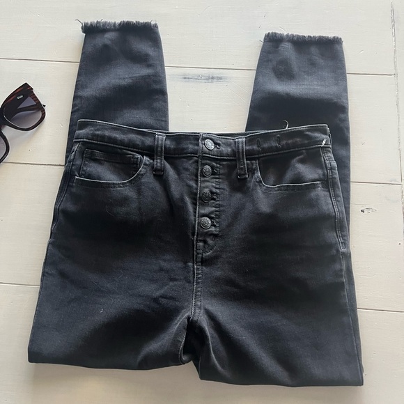 Madewell 10" High-Rise Roadtripper Jeans Button-Front Edition Black Size 28 - Picture 3 of 6